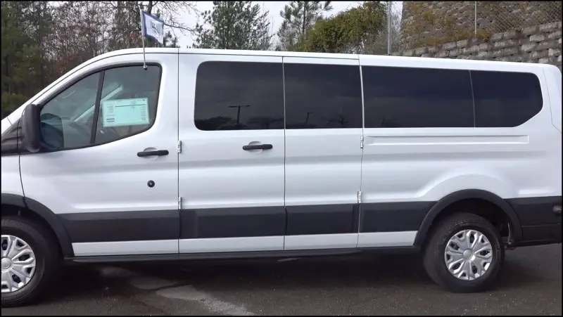 2020 Ford transit 12 Passengers Dimensions