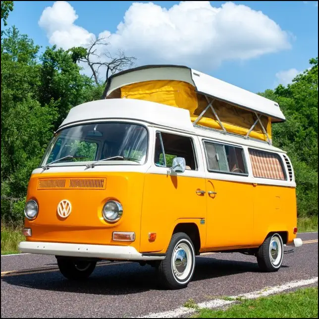 Volkswagen Westfalia Camper Vehicle - Best Dor Glamping
