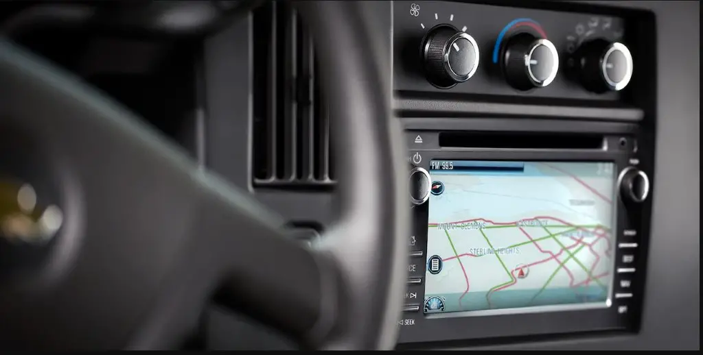 2020 Chevy Express Interior Features