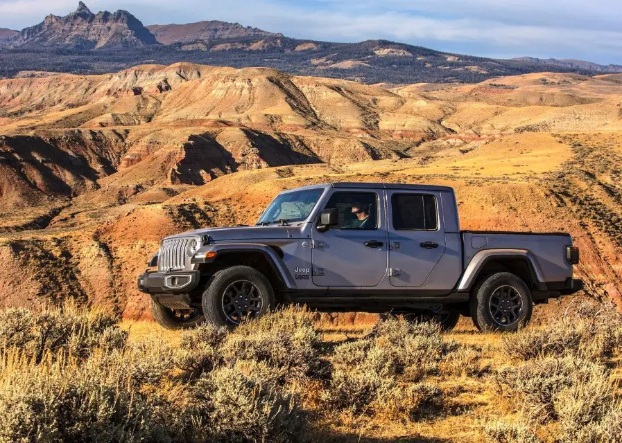 2020 Jeep Gladiator Wrangler Pickup Review