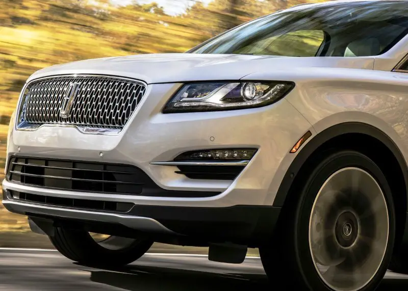 2020 Lincoln MKC Hybrid Performance & MPG