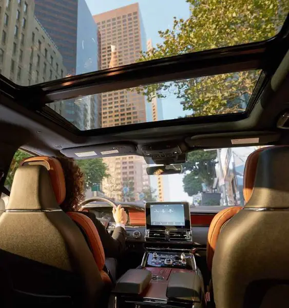 2020 Lincoln Navigator Concept Interior