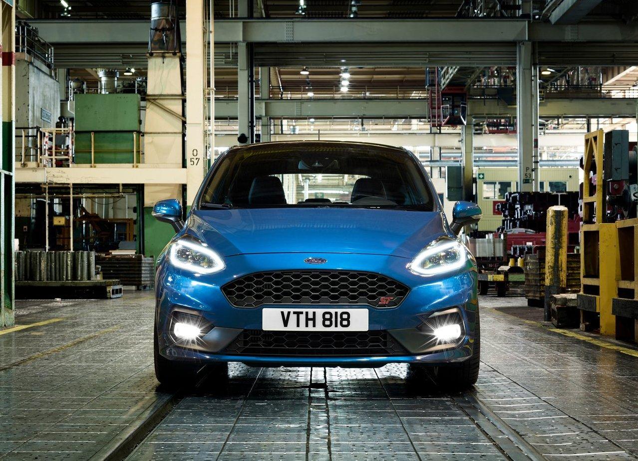 2020 Ford Fiesta ST Front Angle Fresh Design