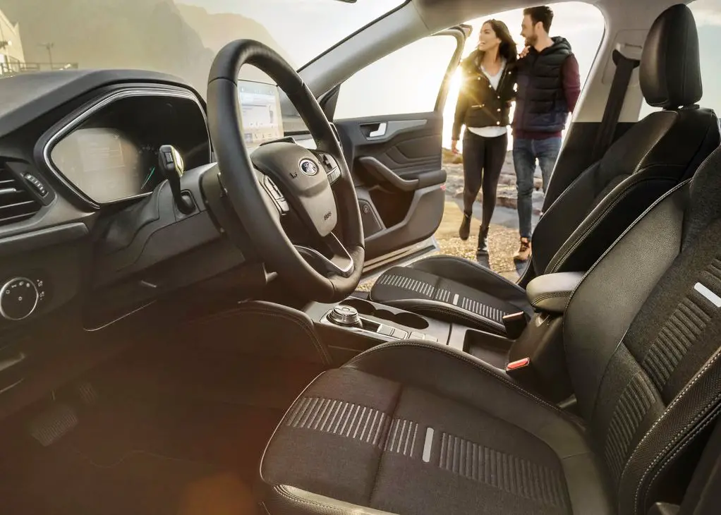 2020 Ford Focus Active Equipment