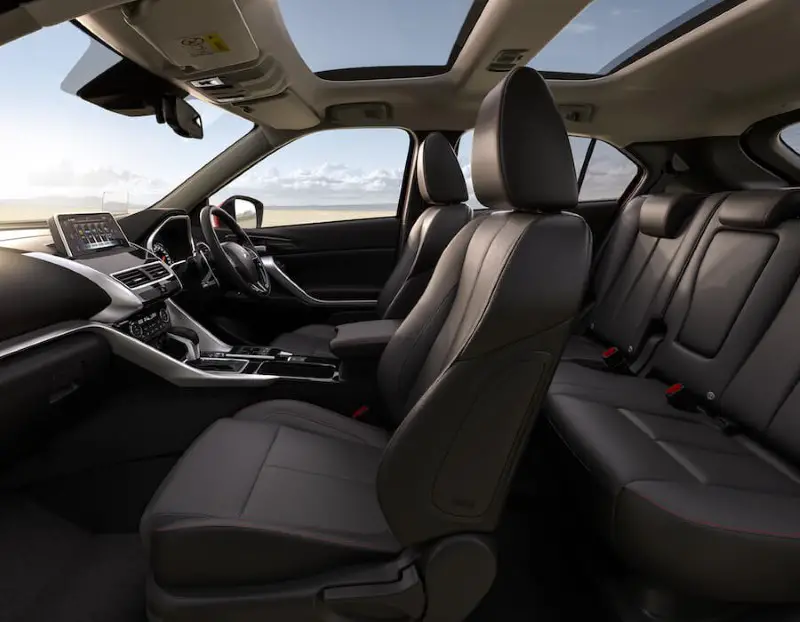 2021 Mitsubishi Eclipse Cross Cabin Dashboard