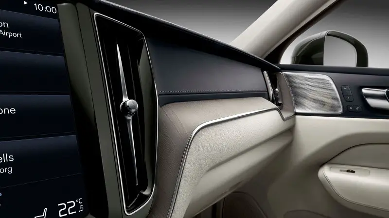 2021 Volvo XC60 Luxury Interior