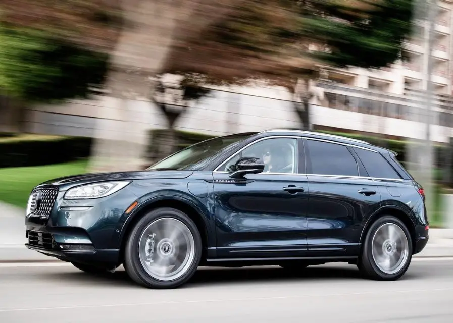 2021 Lincoln Corsair Grand Touring Hybrid Engine Performance