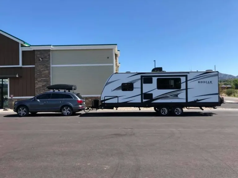 Audi Q7 Tow a Trailer Camper