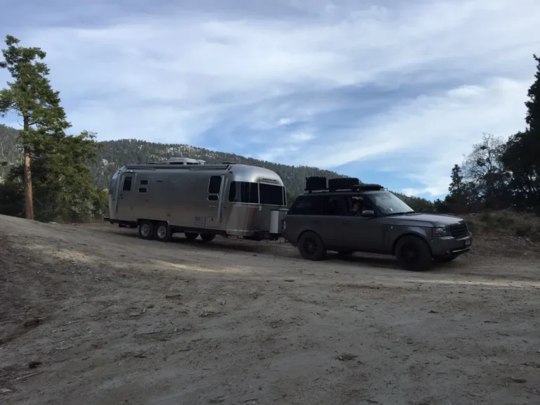Range Rover Sport Towing a Camper Trailer