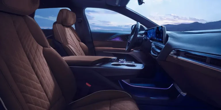 Cadillac Lyriq Wide Seat